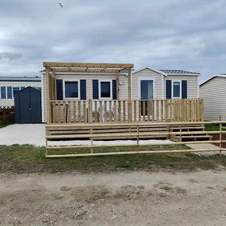 אתר קמפינג Mobil-home F003 Le Phare